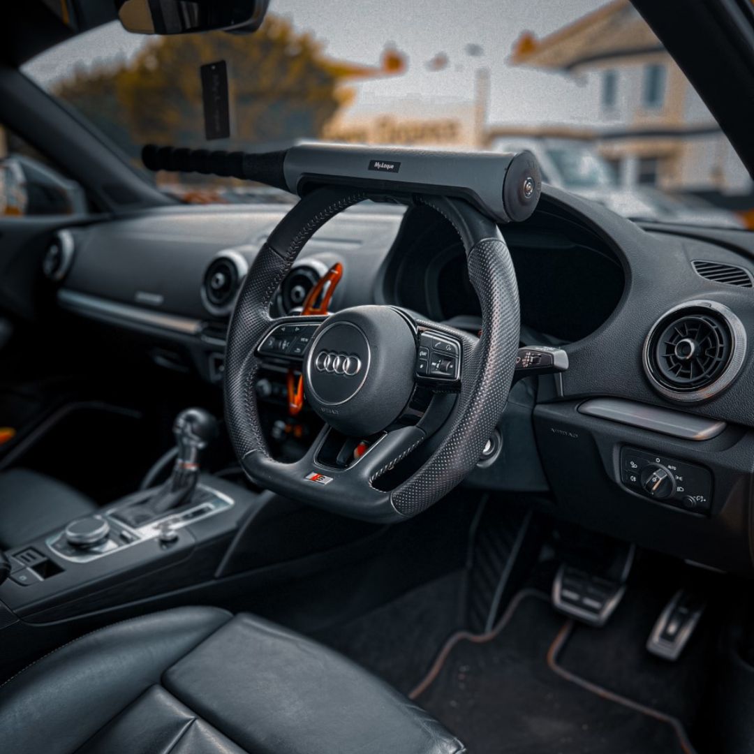 Car interior with MyLoque steering lock fitted
